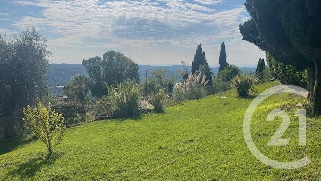 Appartement F3 à vendre - 3 pièces - 70 m2 - Grasse - 06 - PROVENCE-ALPES-COTE-D-AZUR