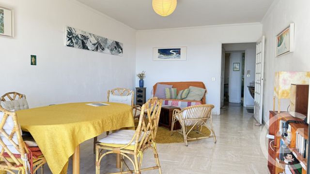 Appartement F3 &agrave; vendre - 3 pi&egrave;ces - 70 m2 - Grasse - 06 - PROVENCE-ALPES-COTE-D-AZUR