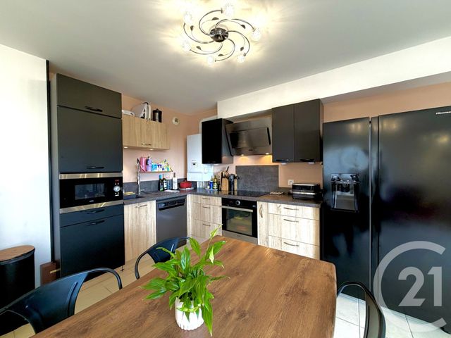 Appartement T3 &agrave; vendre - 3 pi&egrave;ces - 65 m2 - Chateauneuf Grasse - 06 - PROVENCE-ALPES-COTE-D-AZUR