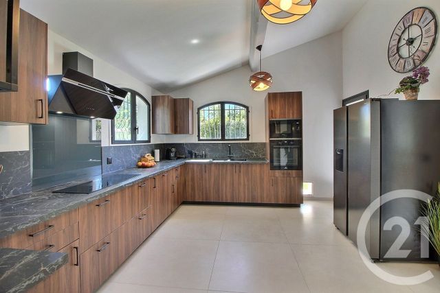 Maison &agrave; vendre - 6 pi&egrave;ces - 210 m2 - Roquefort Les Pins - 06 - PROVENCE-ALPES-COTE-D-AZUR