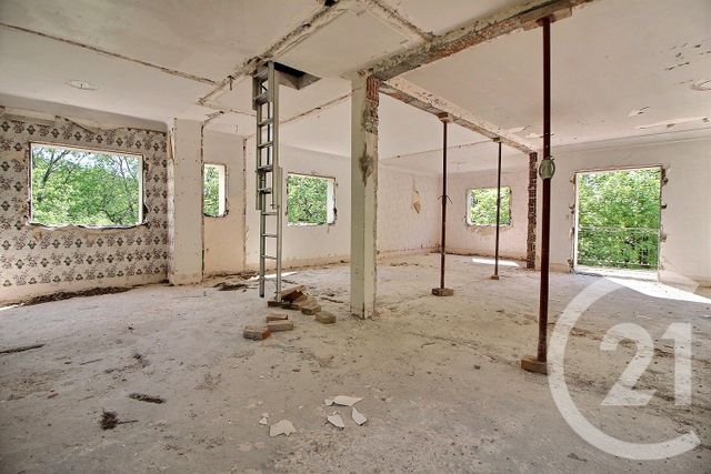 Maison &agrave; vendre - 2 pi&egrave;ces - 160 m2 - Le Rouret - 06 - PROVENCE-ALPES-COTE-D-AZUR