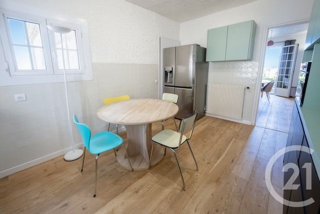 Maison &agrave; vendre - 5 pi&egrave;ces - 137,86 m2 - Le Rouret - 06 - PROVENCE-ALPES-COTE-D-AZUR
