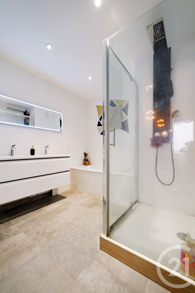 Appartement F3 &agrave; vendre - 3 pi&egrave;ces - 60,43 m2 - Valbonne - 06 - PROVENCE-ALPES-COTE-D-AZUR