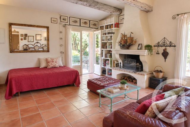 Maison &agrave; vendre - 4 pi&egrave;ces - 162,84 m2 - Le Rouret - 06 - PROVENCE-ALPES-COTE-D-AZUR
