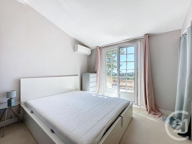 Maison à vendre - 5 pièces - 137,86 m2 - Le Rouret - 06 - PROVENCE-ALPES-COTE-D-AZUR