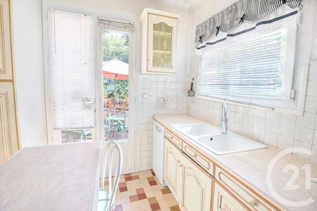Maison &agrave; vendre - 5 pi&egrave;ces - 132,99 m2 - Chateauneuf Grasse - 06 - PROVENCE-ALPES-COTE-D-AZUR
