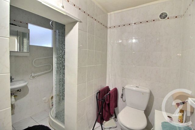 Maison &agrave; vendre - 5 pi&egrave;ces - 132,99 m2 - Chateauneuf Grasse - 06 - PROVENCE-ALPES-COTE-D-AZUR