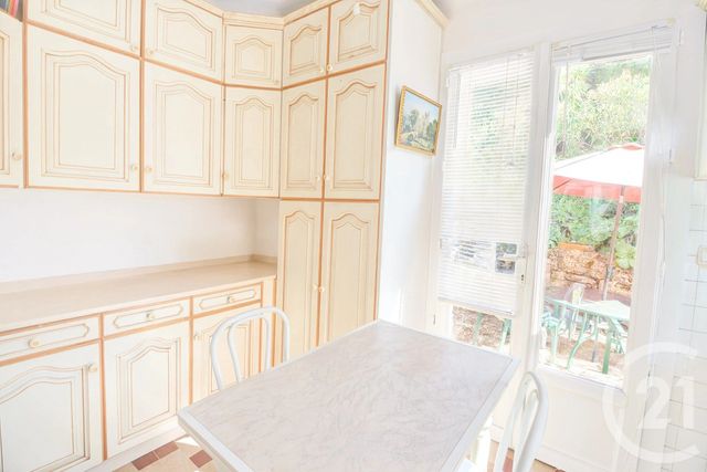 Maison &agrave; vendre - 5 pi&egrave;ces - 132,99 m2 - Chateauneuf Grasse - 06 - PROVENCE-ALPES-COTE-D-AZUR