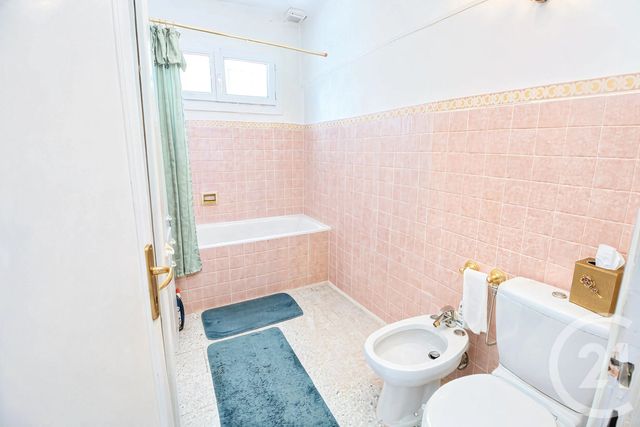 Maison &agrave; vendre - 5 pi&egrave;ces - 132,99 m2 - Chateauneuf Grasse - 06 - PROVENCE-ALPES-COTE-D-AZUR