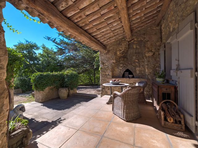 Maison &agrave; vendre - 8 pi&egrave;ces - 550 m2 - Chateauneuf Grasse - 06 - PROVENCE-ALPES-COTE-D-AZUR