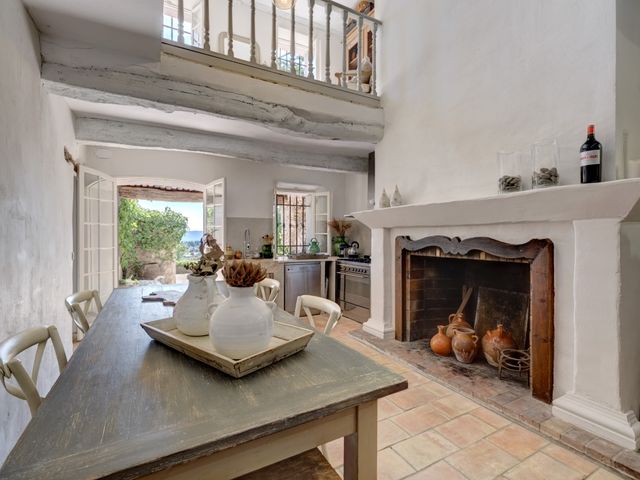 Maison &agrave; vendre - 8 pi&egrave;ces - 550 m2 - Chateauneuf Grasse - 06 - PROVENCE-ALPES-COTE-D-AZUR