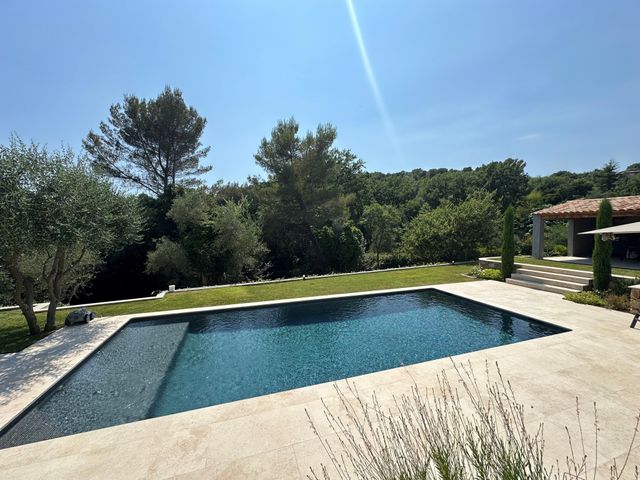 Maison &agrave; vendre - 5 pi&egrave;ces - 205 m2 - Le Rouret - 06 - PROVENCE-ALPES-COTE-D-AZUR