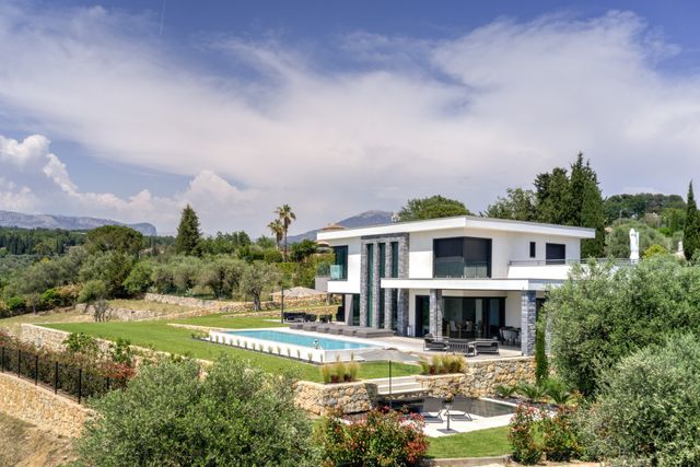 Maison à vendre - 7 pièces - 438 m2 - Opio - 06 - PROVENCE-ALPES-COTE-D-AZUR