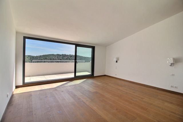 Maison &agrave; vendre - 8 pi&egrave;ces - 310 m2 - Opio - 06 - PROVENCE-ALPES-COTE-D-AZUR