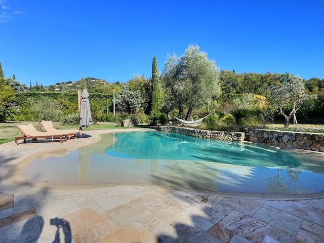 Maison &agrave; vendre - 5 pi&egrave;ces - 170 m2 - Chateauneuf Grasse - 06 - PROVENCE-ALPES-COTE-D-AZUR