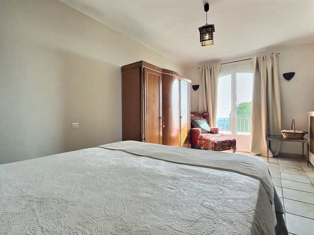 Maison &agrave; vendre - 5 pi&egrave;ces - 192 m2 - Grasse - 06 - PROVENCE-ALPES-COTE-D-AZUR