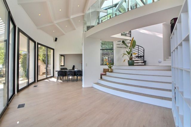 Maison &agrave; vendre - 5 pi&egrave;ces - 214 m2 - Grasse - 06 - PROVENCE-ALPES-COTE-D-AZUR