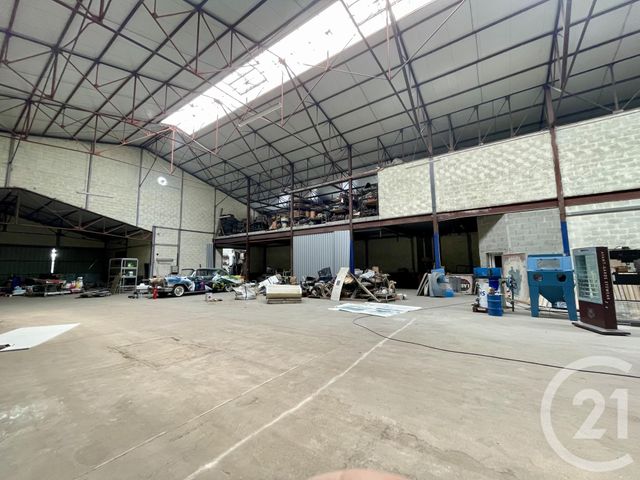 Local commercial à louer - 1800.0 m2 - 71 - Saone-et-Loire