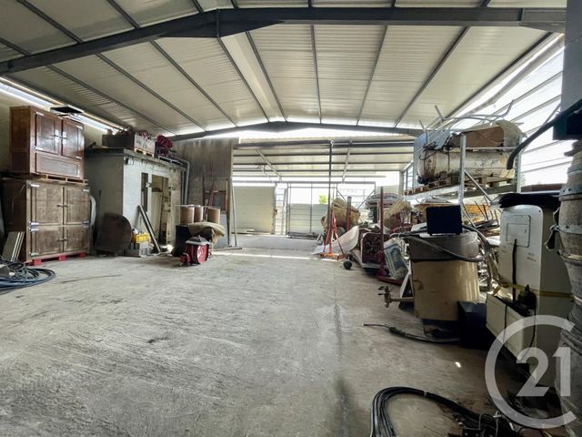 Local commercial à louer - 1800.0 m2 - 71 - Saone-et-Loire