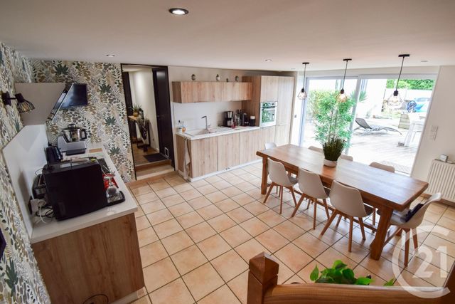 Maison à vendre - 6 pièces - 210 m2 - Poule Les Echarmeaux - 69 - RHONE-ALPES