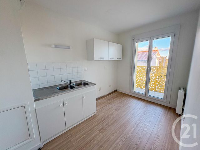 Appartement F3 &agrave; louer - 3 pi&egrave;ces - 63 m2 - Villie Morgon - 69 - RHONE-ALPES