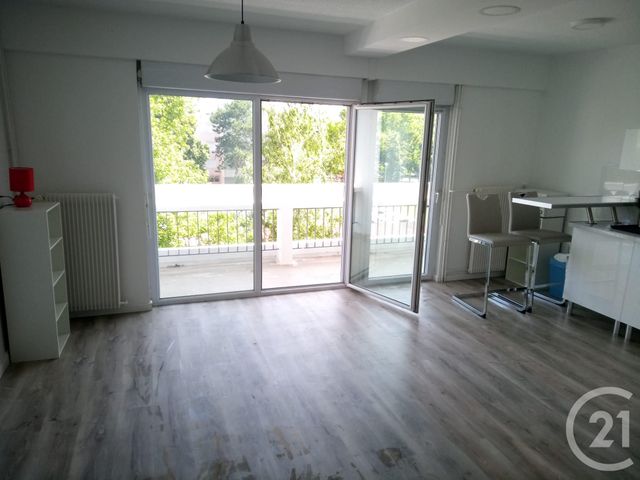 Appartement a louer macon - 1 pièce(s) - 30.4 m2 - Surfyn