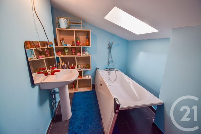 Maison à vendre - 5 pièces - 301,95 m2 - Jassans Riottier - 01 - RHONE-ALPES