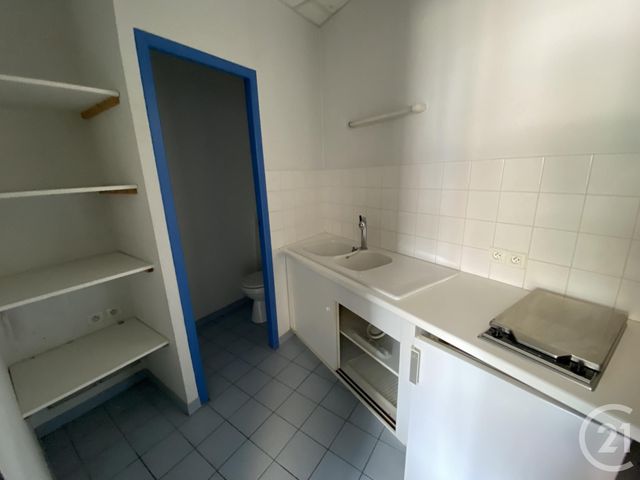 Local commercial à louer - 70.0 m2 - 71 - Saone-et-Loire