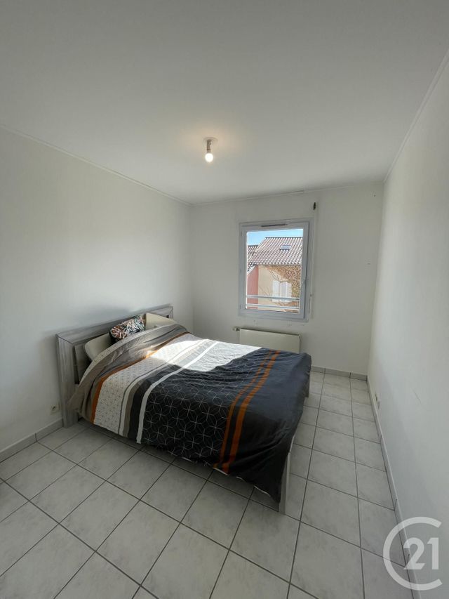 Appartement F3 &agrave; vendre - 4 pi&egrave;ces - 61,74 m2 - Montmerle Sur Saone - 01 - RHONE-ALPES