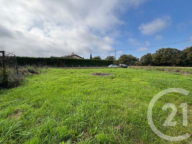 Maison &agrave; vendre - 2 pi&egrave;ces - 351,10 m2 - Montceaux - 01 - RHONE-ALPES