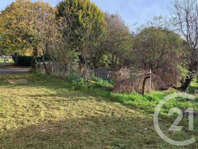 terrain - CHARENTAY - 69