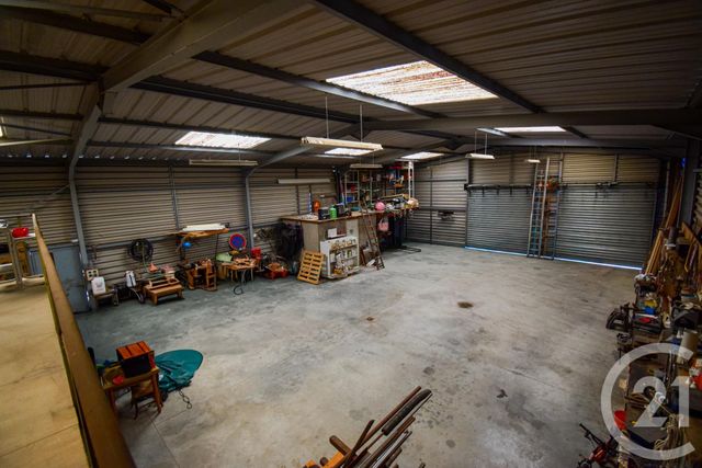 Maison à vendre - 9 pièces - 243,80 m2 - Cercie - 69 - RHONE-ALPES