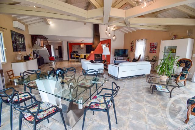 Maison à vendre - 9 pièces - 243,80 m2 - Cercie - 69 - RHONE-ALPES