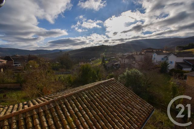 Appartement T2 à louer - 2 pièces - 54 m2 - Jullie - 69 - RHONE-ALPES