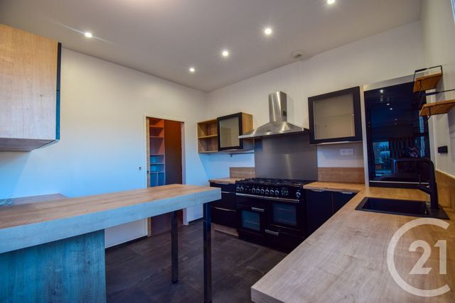 Maison à vendre - 5 pièces - 139,25 m2 - La Chapelle De Guinchay - 71 - BOURGOGNE