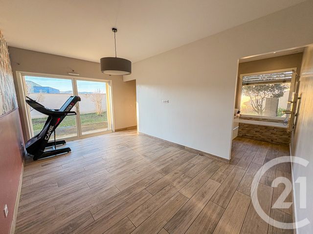 Maison à vendre - 5 pièces - 139,25 m2 - La Chapelle De Guinchay - 71 - BOURGOGNE