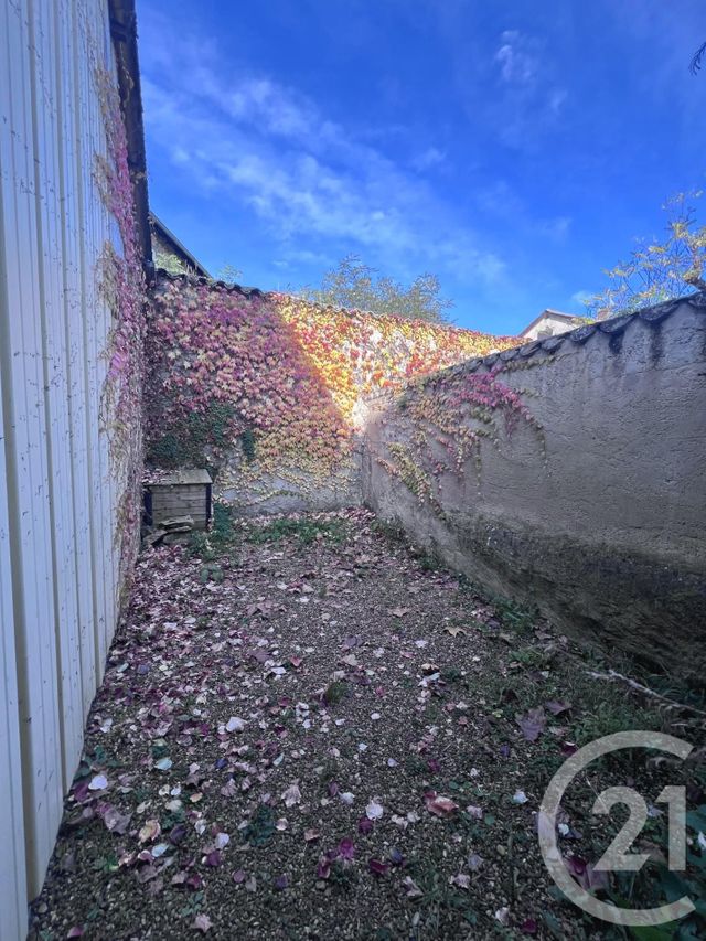 Maison &agrave; louer - 3 pi&egrave;ces - 81 m2 - Fleurie - 69 - RHONE-ALPES