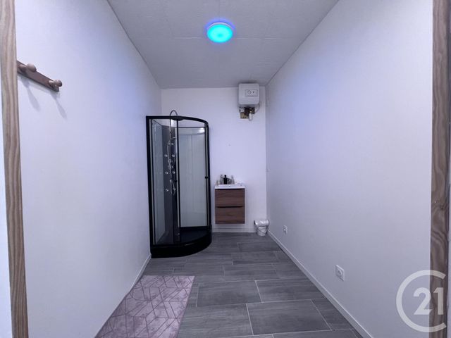 Local commercial à louer - 57.0 m2 - 69 - Rhone