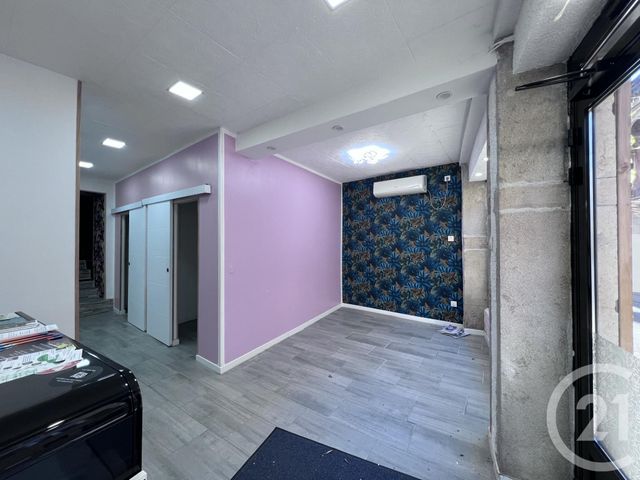 Local commercial à louer - 57.0 m2 - 69 - Rhone