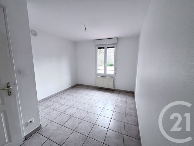 Maison &agrave; louer - 5 pi&egrave;ces - 100 m2 - Chiroubles - 69 - RHONE-ALPES