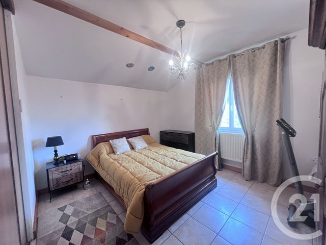 Maison &agrave; louer - 5 pi&egrave;ces - 129,72 m2 - Pruzilly - 71 - BOURGOGNE