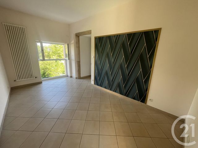 Maison &agrave; louer - 4 pi&egrave;ces - 93,50 m2 - Sance - 71 - BOURGOGNE