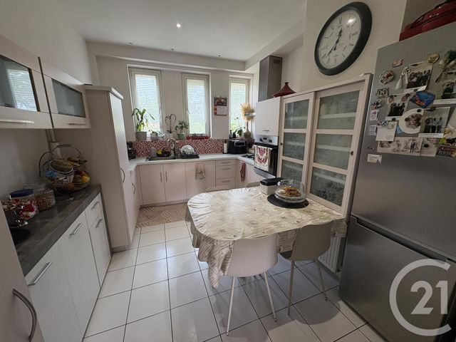 Appartement F3 &agrave; louer - 3 pi&egrave;ces - 93,06 m2 - Belleville - 69 - RHONE-ALPES