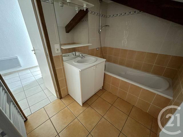 Appartement F3 &agrave; louer - 3 pi&egrave;ces - 49,64 m2 - Belleville - 69 - RHONE-ALPES