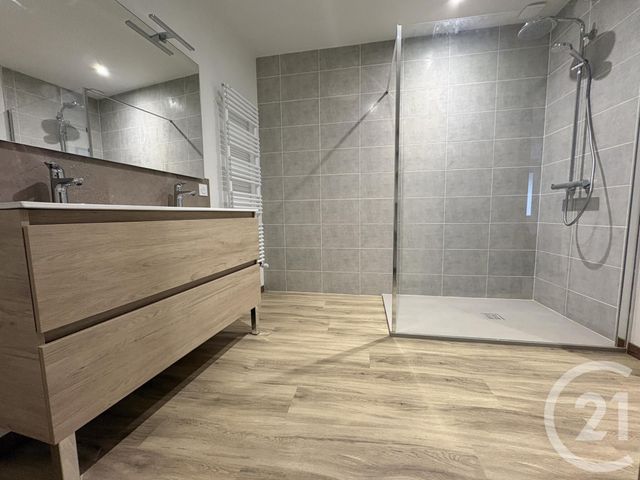 Maison &agrave; louer - 4 pi&egrave;ces - 110,54 m2 - Villie Morgon - 69 - RHONE-ALPES