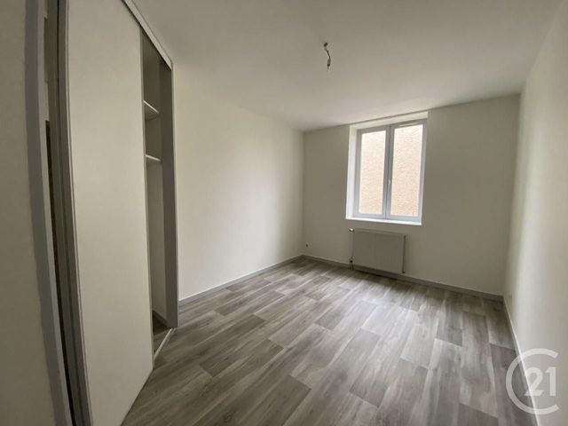 Appartement T4 &agrave; louer - 5 pi&egrave;ces - 97,92 m2 - Belleville - 69 - RHONE-ALPES