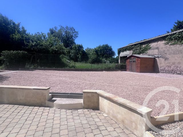 Maison &agrave; louer - 4 pi&egrave;ces - 108 m2 - La Chapelle De Guinchay - 71 - BOURGOGNE