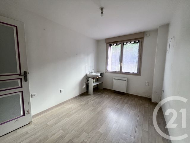 Appartement T3 &agrave; louer - 3 pi&egrave;ces - 70 m2 - Jullie - 69 - RHONE-ALPES