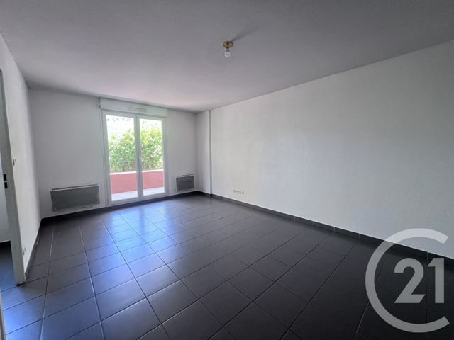 Appartement T3 &agrave; louer - 3 pi&egrave;ces - 62 m2 - Belleville - 69 - RHONE-ALPES