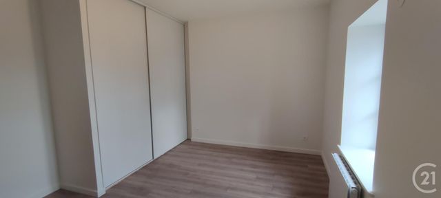 Maison &agrave; louer - 5 pi&egrave;ces - 132,85 m2 - St Etienne Des Oullieres - 69 - RHONE-ALPES
